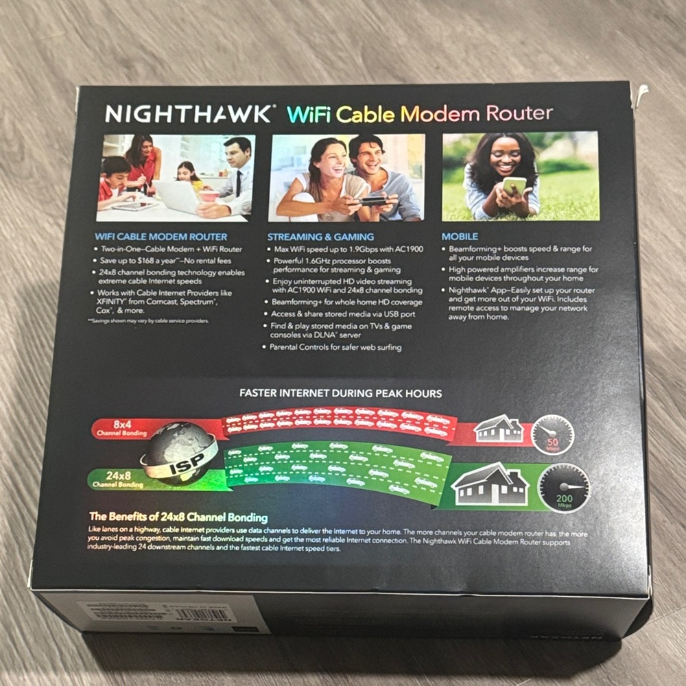 NETGEAR Nighthawk AC1900 WiFi Cable Modem Router - Picture 3 of 5